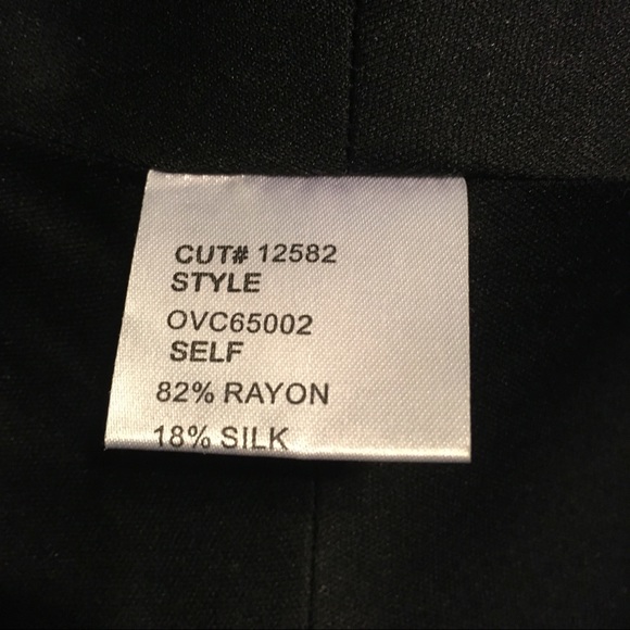 ✨2x HOST PICK✨ Tadashi Collection silk velvet blazer - Picture 7 of 9